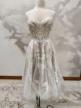 Kelli's Couture Strapless Tea Length Wedding Gown Size 8
